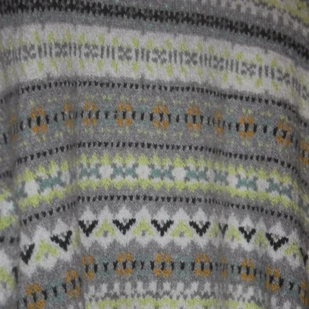 American Eagle Striped Crew Neck Sweater Size Medium - Picture 2 of 11